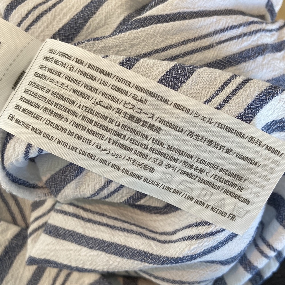 Hollister Striped Top - Picture 10 of 10